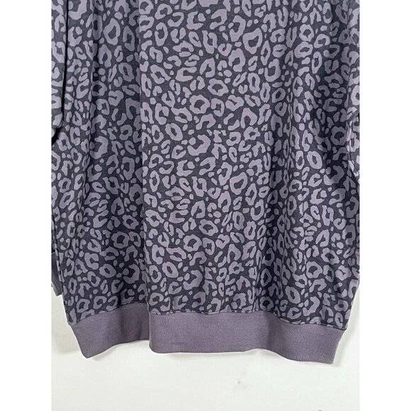 Torrid Sweatshirt Women 22 Black Pullover Round Neck 24 Gray Animal Print Active - Picture 4 of 15